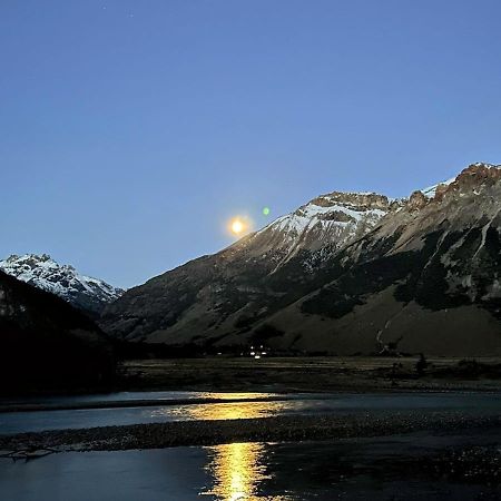 Camping Rio De Las Vueltas El Chaltén Zewnętrze zdjęcie