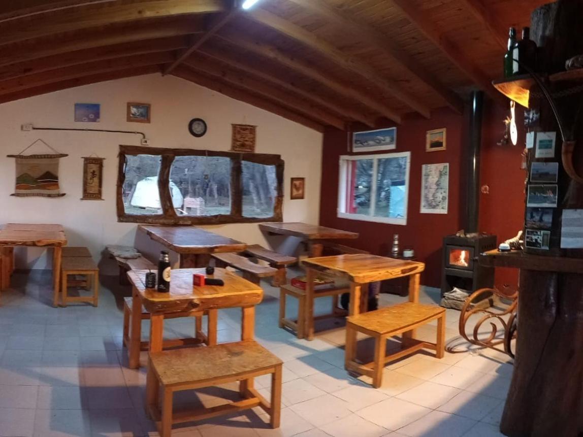 Camping Rio De Las Vueltas El Chaltén Zewnętrze zdjęcie