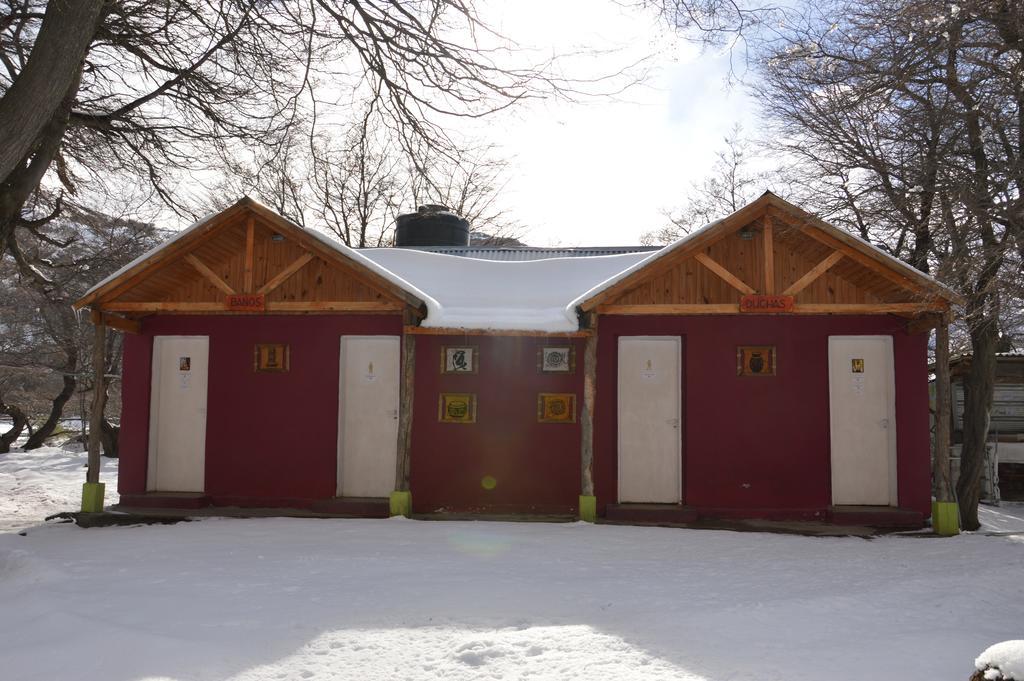 Camping Rio De Las Vueltas El Chaltén Zewnętrze zdjęcie